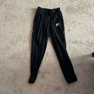 Nike air parachute pants